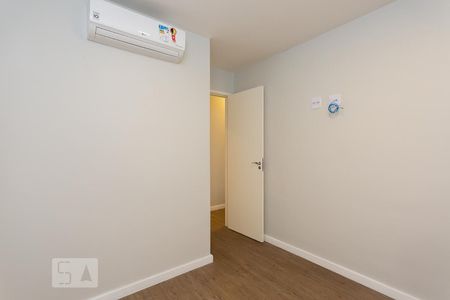 Apartamento à venda com 70m², 2 quartos e 2 vagasSuíte 2