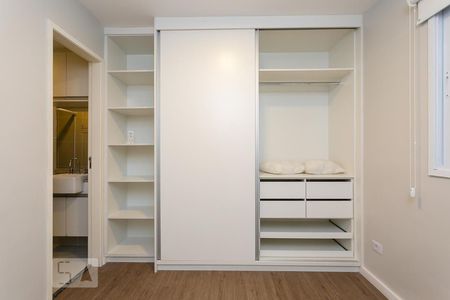Apartamento à venda com 70m², 2 quartos e 2 vagasSuíte 2