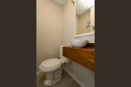 Apartamento à venda com 70m², 2 quartos e 2 vagasLavabo