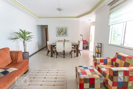 Sala  de casa para alugar com 3 quartos, 134m² em Nova Petrópolis, São Bernardo do Campo