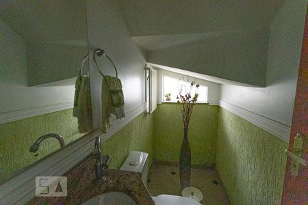 Banheiro Social de casa para alugar com 3 quartos, 134m² em Nova Petrópolis, São Bernardo do Campo