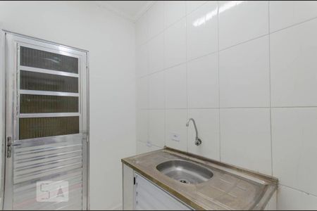 Cozinha de casa de condomínio para alugar com 1 quarto, 30m² em Cidade Líder, São Paulo