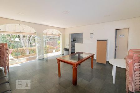 Apartamento à venda com 46m², 2 quartos e 1 vaga Apartamento à venda com 46m², 2 quartos e 1 vagaÁrea comum - Salão de festas