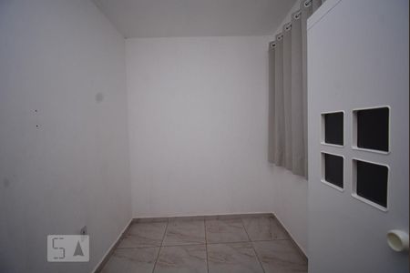 Quarto 2 de apartamento para alugar com 2 quartos, 55m² em Colônia Agrícola Arniqueira, Brasília