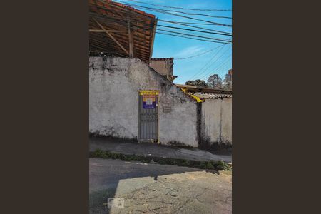 Casa para alugar com 77m², 2 quartos e 1 vagaPlaquinha