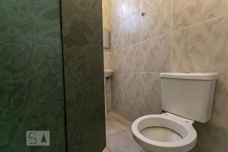 Casa para alugar com 77m², 2 quartos e 1 vagaBanheiro
