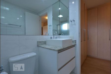 Apartamento para alugar com 111m², 2 quartos e 2 vagasSuite Quarto 1