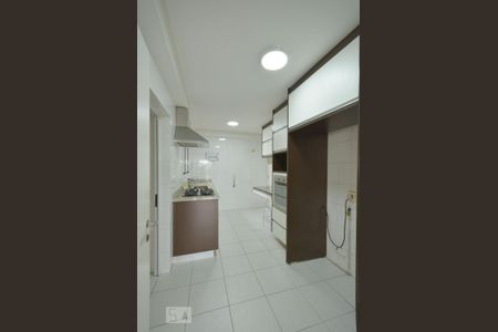 Apartamento para alugar com 111m², 2 quartos e 2 vagasCozinha