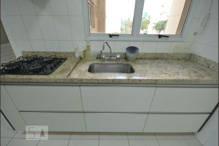 Apartamento para alugar com 111m², 2 quartos e 2 vagasCozinha