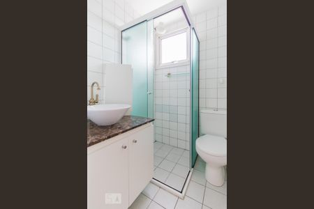 Apartamento para alugar com 52m², 2 quartos e 1 vaga Apartamento para alugar com 52m², 2 quartos e 1 vagaBanheiro