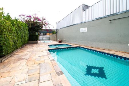 Apartamento para alugar com 52m², 2 quartos e 1 vagaÁrea comum - Piscina