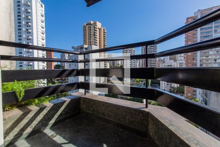 Apartamento para alugar com 134m², 3 quartos e 2 vagasVaranda do Quarto 2