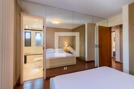 Apartamento para alugar com 134m², 3 quartos e 2 vagasQuarto 1 - Suíte