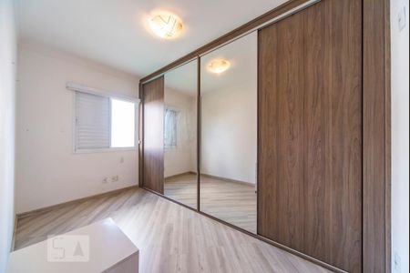 Quarto 1 de apartamento à venda com 2 quartos, 52m² em Jardim Sílvia, Santo André