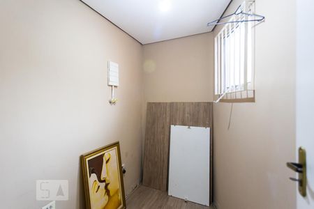 Casa à venda com 170m², 3 quartos e 2 vagas Casa à venda com 170m², 3 quartos e 2 vagasQuarto 2