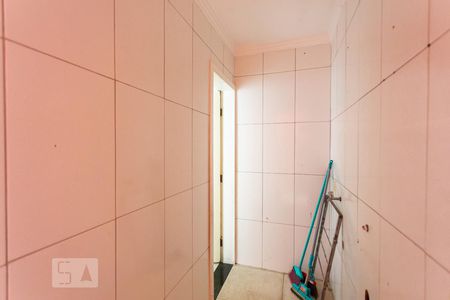 Casa à venda com 170m², 3 quartos e 2 vagas Casa à venda com 170m², 3 quartos e 2 vagasÁrea de Serviço