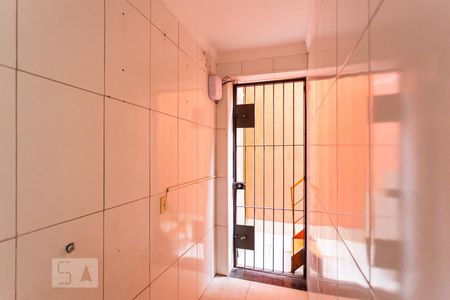 Casa à venda com 170m², 3 quartos e 2 vagas Casa à venda com 170m², 3 quartos e 2 vagasÁrea de Serviço