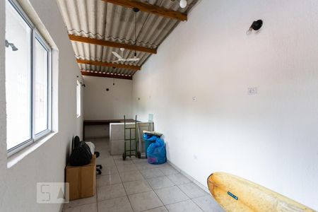 Casa à venda com 170m², 3 quartos e 2 vagas Casa à venda com 170m², 3 quartos e 2 vagasQuarto de Serviço