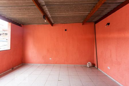 Casa à venda com 170m², 3 quartos e 2 vagas Casa à venda com 170m², 3 quartos e 2 vagasChurrasqueira
