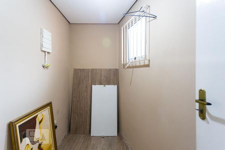 Casa à venda com 170m², 3 quartos e 2 vagas Casa à venda com 170m², 3 quartos e 2 vagasQuarto 2