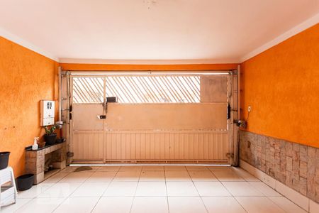 Casa à venda com 170m², 3 quartos e 2 vagas Casa à venda com 170m², 3 quartos e 2 vagasGaragem