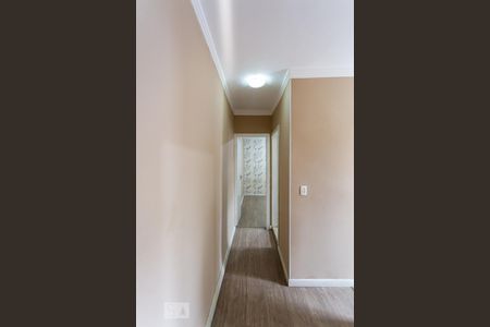 Casa à venda com 170m², 3 quartos e 2 vagas Casa à venda com 170m², 3 quartos e 2 vagasCorredor