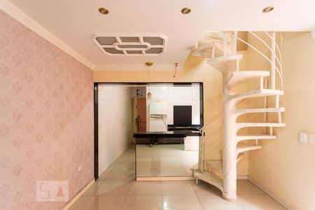 Sala de casa para alugar com 3 quartos, 170m² em São Pedro, Osasco