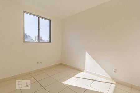 Quarto de apartamento à venda com 2 quartos, 65m² em Jardim Guanabara, Belo Horizonte