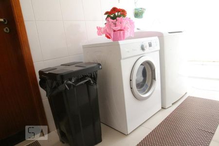 Casa à venda com 160m², 3 quartos e 4 vagasLavanderia