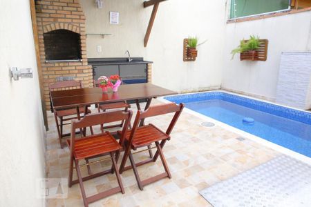 Casa à venda com 160m², 3 quartos e 4 vagasÁrea Externa