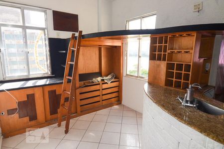 Sala / Quarto de kitnet/studio à venda com 1 quarto, 38m² em Botafogo, Rio de Janeiro