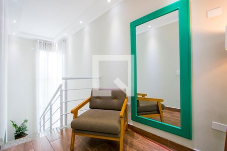 Casa à venda com 370m², 5 quartos e 6 vagas Casa à venda com 370m², 5 quartos e 6 vagasHall superior