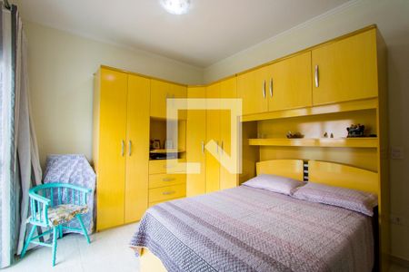 Casa à venda com 370m², 5 quartos e 6 vagas Casa à venda com 370m², 5 quartos e 6 vagasQuarto 4 - Suíte