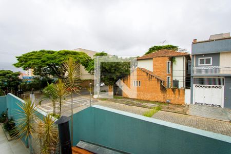 Casa à venda com 370m², 5 quartos e 6 vagas Casa à venda com 370m², 5 quartos e 6 vagasVista do quarto 4