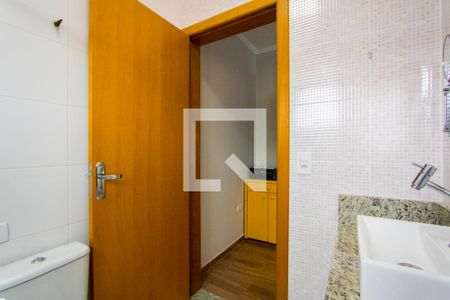 Casa à venda com 370m², 5 quartos e 6 vagas Casa à venda com 370m², 5 quartos e 6 vagasBanheiro do quarto 3