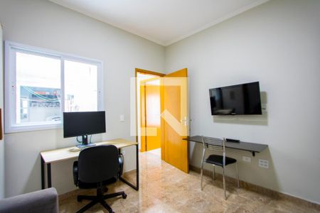 Casa à venda com 370m², 5 quartos e 6 vagas Casa à venda com 370m², 5 quartos e 6 vagasEscritório