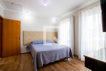 Casa à venda com 370m², 5 quartos e 6 vagas Casa à venda com 370m², 5 quartos e 6 vagasQuarto 3 - Suíte