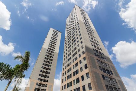 Apartamento à venda com 72m², 2 quartos e 2 vagasFachada