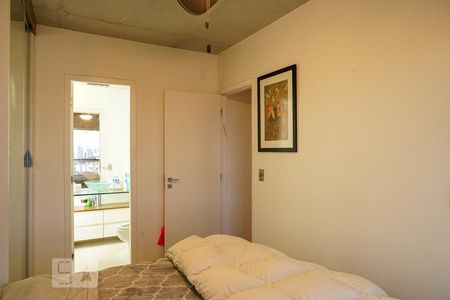 Apartamento à venda com 72m², 2 quartos e 2 vagas Apartamento à venda com 72m², 2 quartos e 2 vagasSuíte