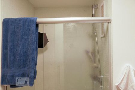 Apartamento à venda com 72m², 2 quartos e 2 vagas Apartamento à venda com 72m², 2 quartos e 2 vagasBanheiro 2