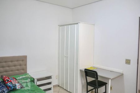 Quarto  de kitnet/studio para alugar com 1 quarto, 20m² em Dom Cabral, Belo Horizonte