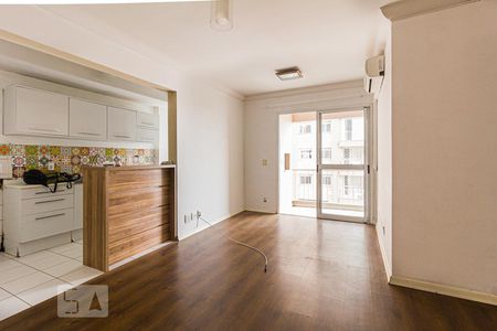 Sala de apartamento à venda com 3 quartos, 74m² em Sarandi, Porto Alegre