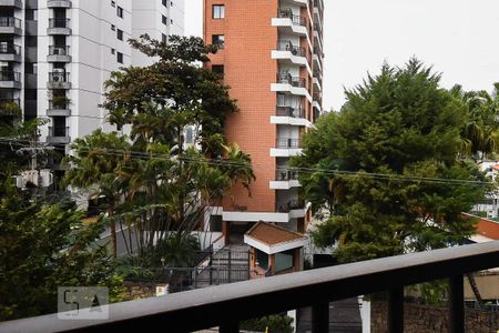 Apartamento à venda com 132m², 3 quartos e 2 vagasVaranda da suíte 2