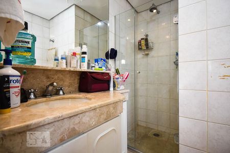 Apartamento à venda com 132m², 3 quartos e 2 vagasBanheiro suíte 1