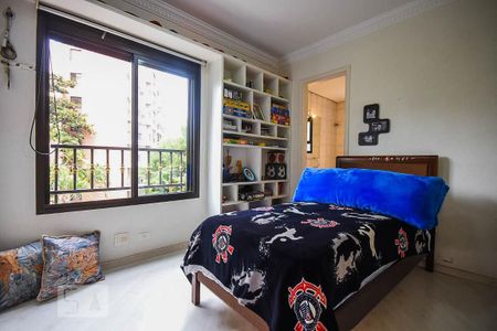 Apartamento à venda com 132m², 3 quartos e 2 vagasSuíte 2