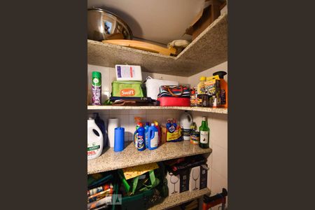 Apartamento à venda com 132m², 3 quartos e 2 vagasDespensa