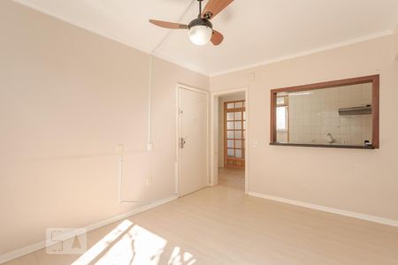 Sala de apartamento para alugar com 3 quartos, 77m² em Mont’serrat, Porto Alegre