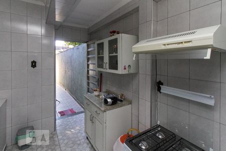 Casa à venda com 200m², 2 quartos e 2 vagasCozinha