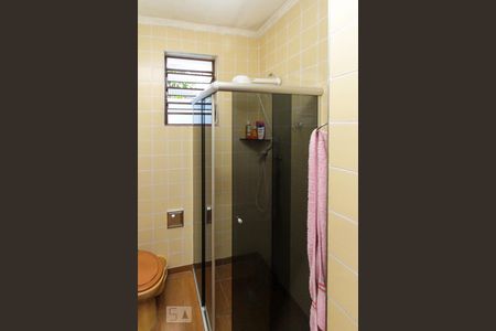 Casa à venda com 200m², 2 quartos e 2 vagasBanheiro 02