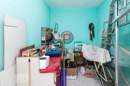 Casa à venda com 200m², 2 quartos e 2 vagasdeposito